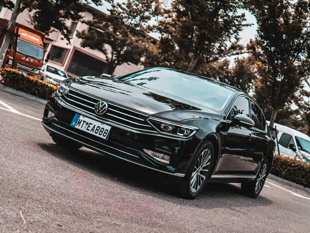 Volkswagen Magotan 2021 330TSI DSG 30
