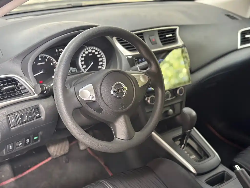 Nissan Sylphy — миниатюра 8