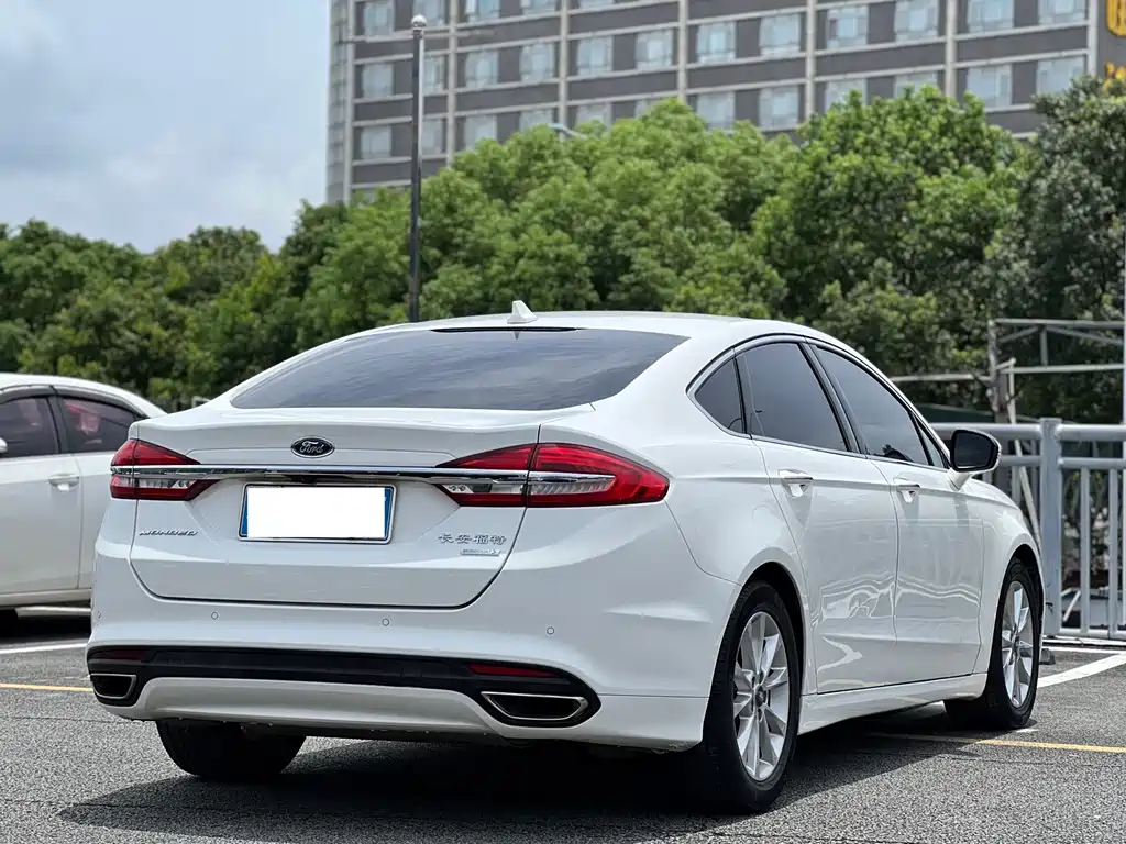 Ford Mondeo — миниатюра 20