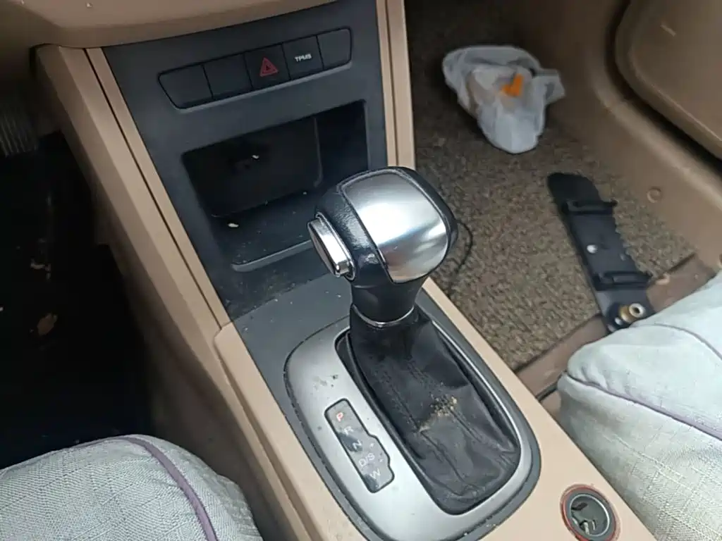 Roewe 350 — миниатюра 19