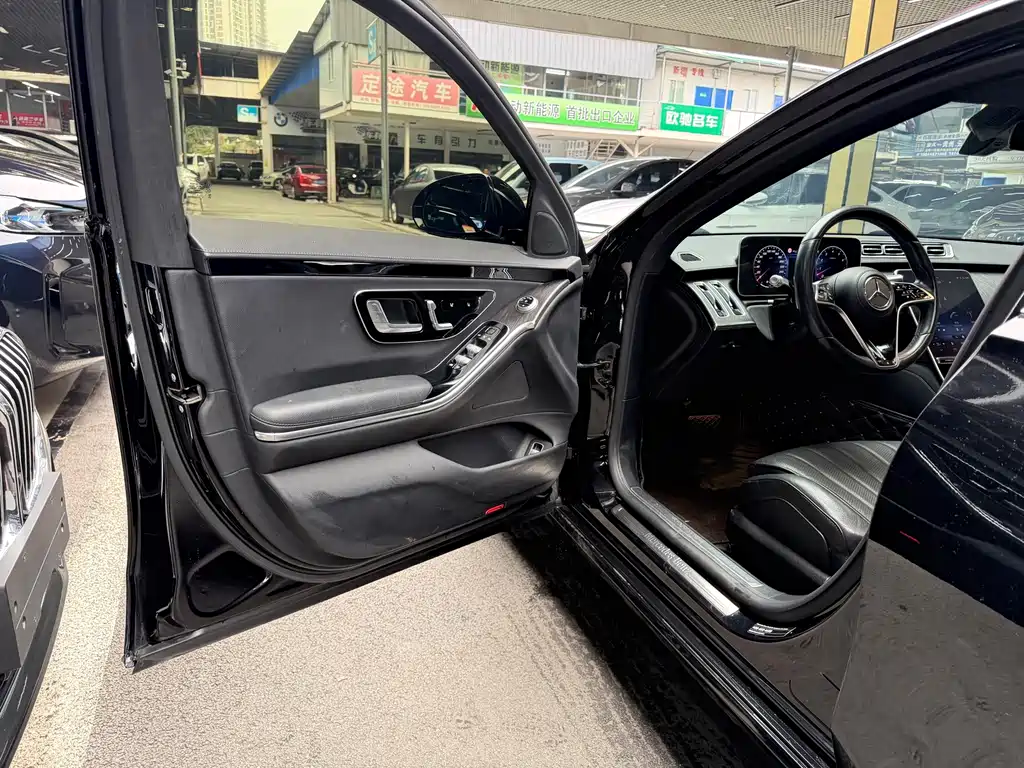 Mercedes-Benz S-Class — миниатюра 10