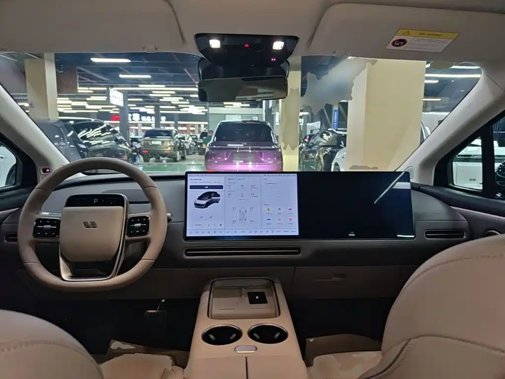 Li Auto Li i8 — миниатюра 10