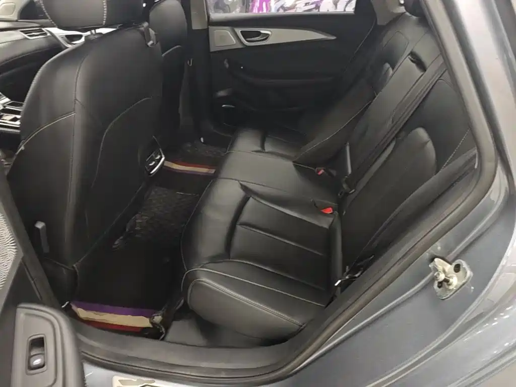 Roewe i6 MAX — миниатюра 17