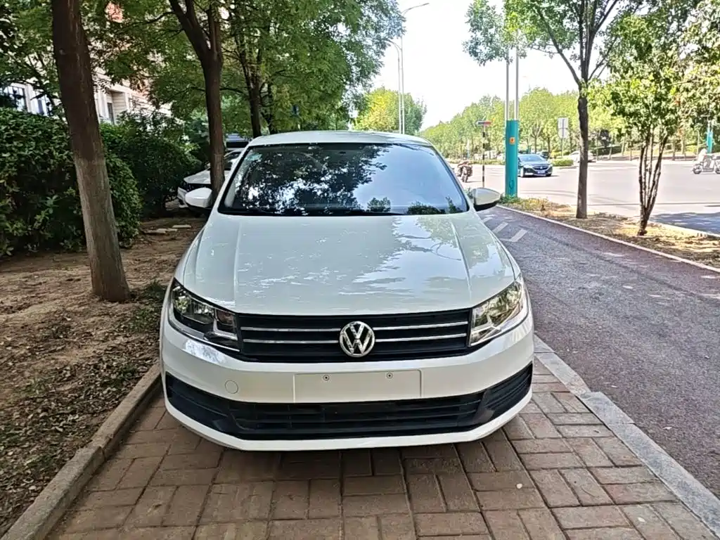 Volkswagen Santana — миниатюра 3