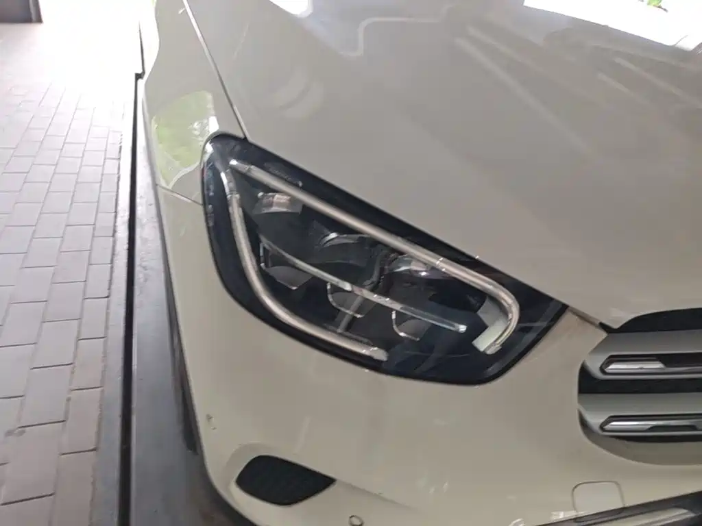 Mercedes-Benz GLC — миниатюра 11