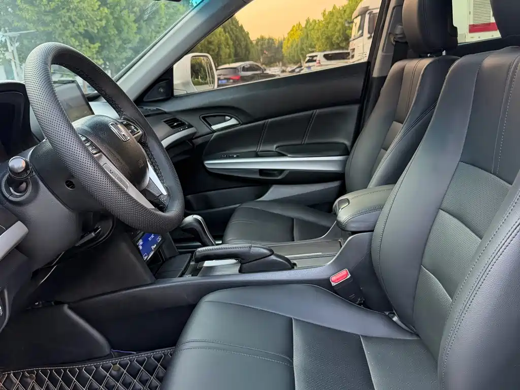 Honda Crosstour — миниатюра 8