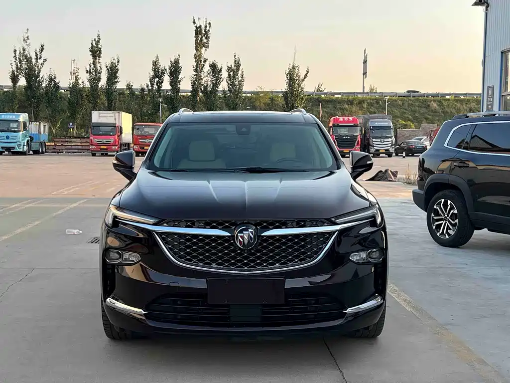 Buick Enclave — миниатюра 2