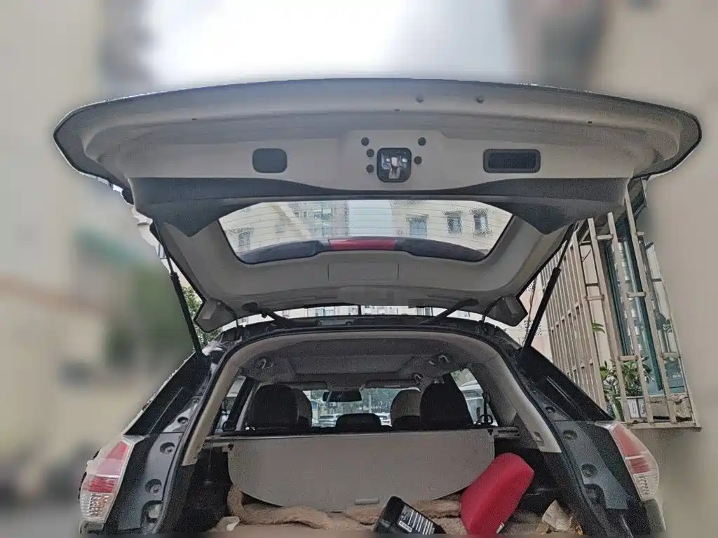 Nissan X-Trail — миниатюра 10