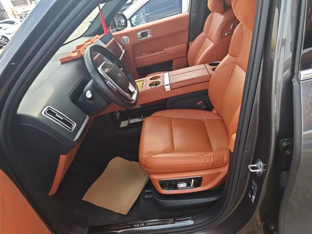 Li Auto Li L8 — миниатюра 15