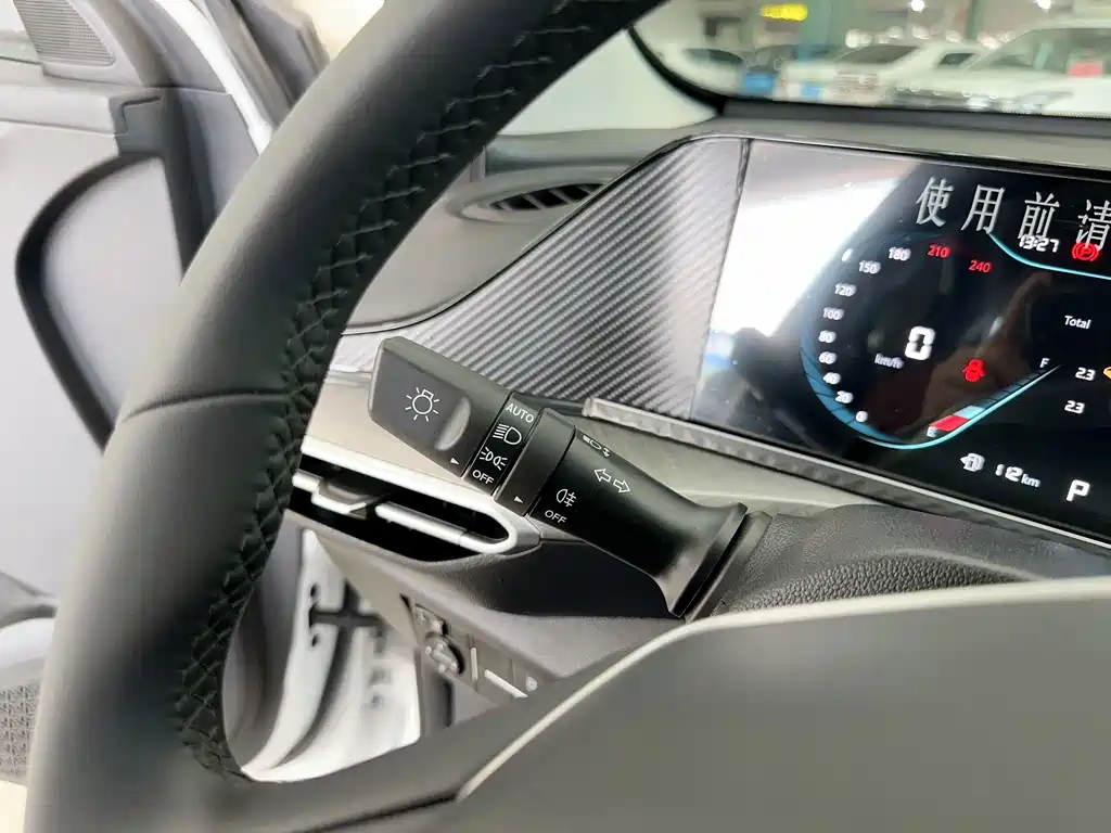 Changan Eado — миниатюра 18