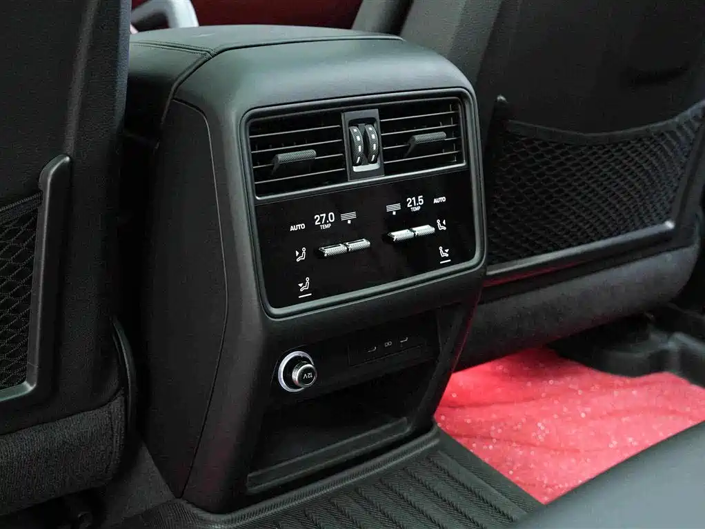 Porsche Cayenne — миниатюра 20