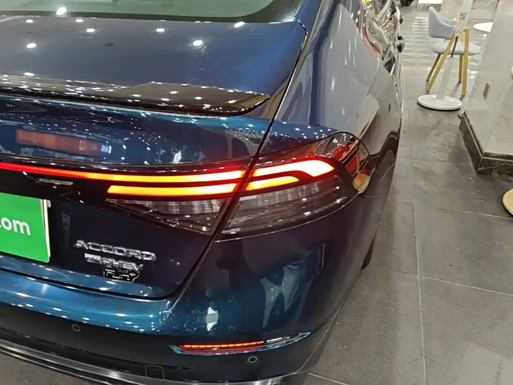 Honda Accord New Energy — миниатюра 8