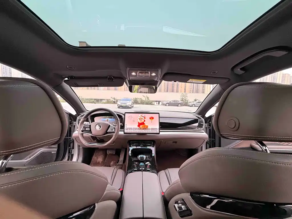 BYD Han — миниатюра 7