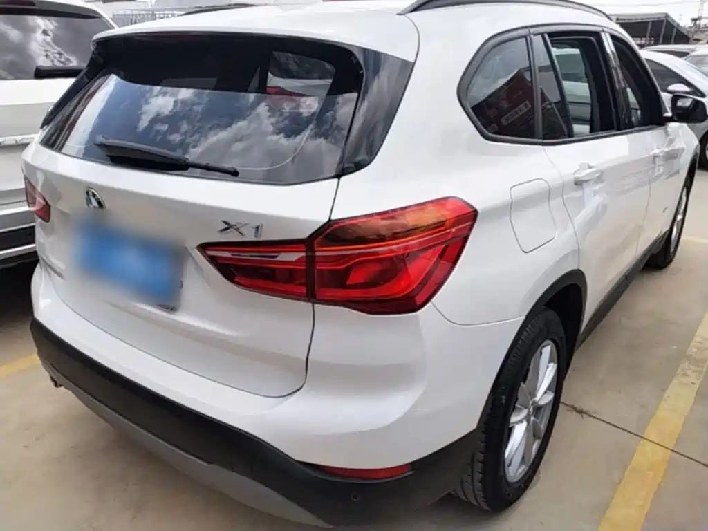 BMW X1 — миниатюра 7