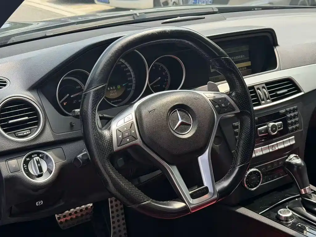 Mercedes-Benz C-Class AMG — миниатюра 16