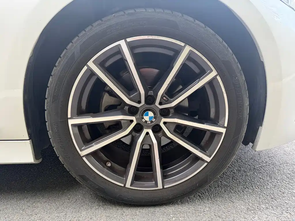 BMW 3 Series — миниатюра 6