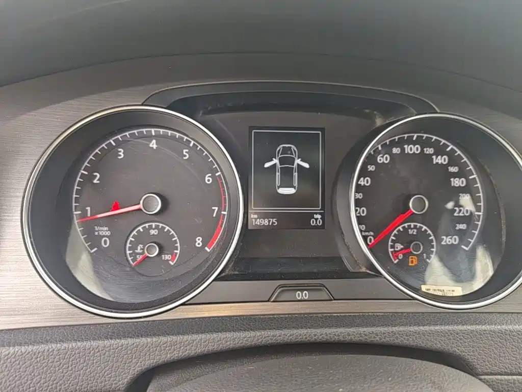 Volkswagen Golf — миниатюра 12