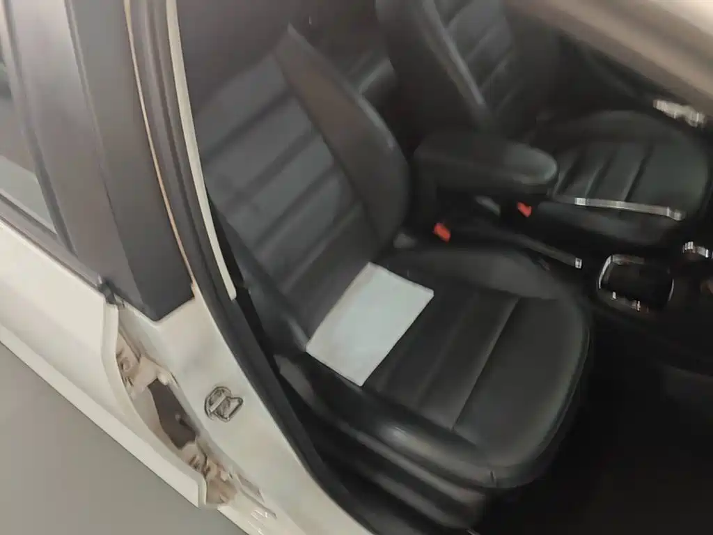 Volkswagen Polo — миниатюра 25