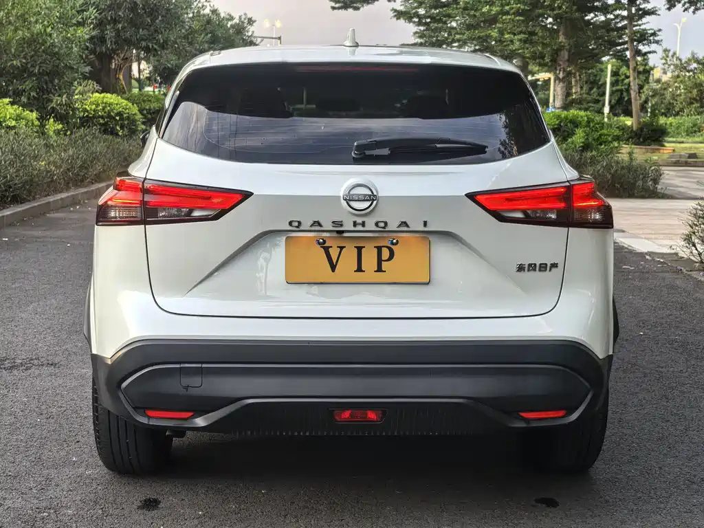 Nissan Qashqai — миниатюра 9