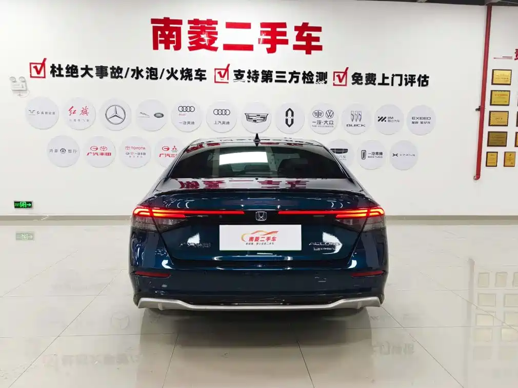 Honda Accord New Energy — миниатюра 5