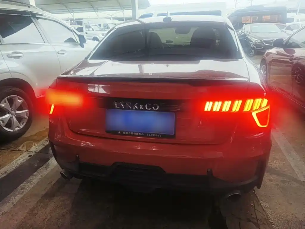 Lynk & Co 03 — миниатюра 6