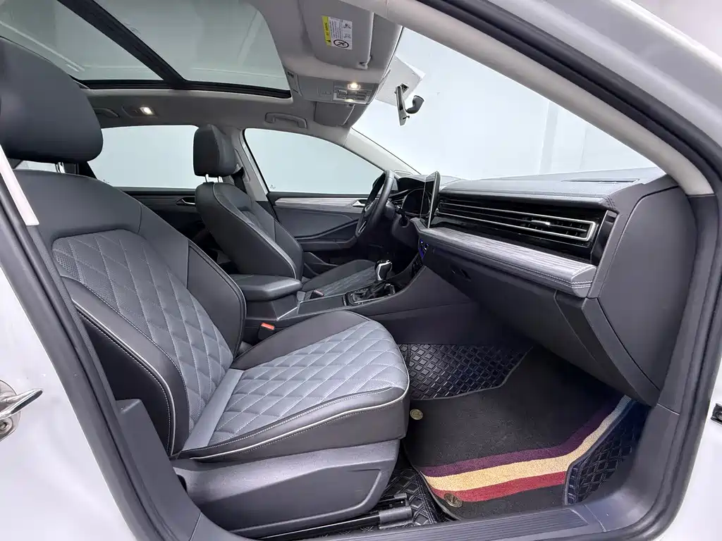 Volkswagen Sagitar — миниатюра 13