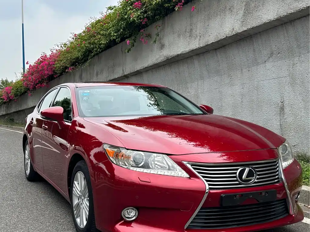 Lexus ES — миниатюра 3