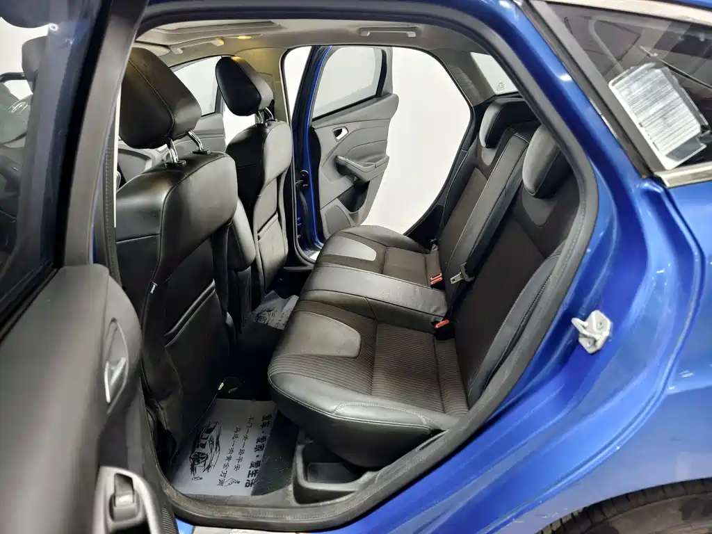 Ford Focus — миниатюра 13