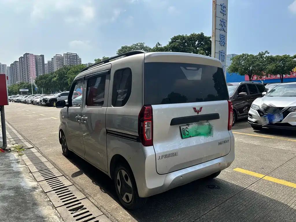 Wuling Zhiguang EV — миниатюра 5