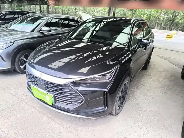 BYD Tang