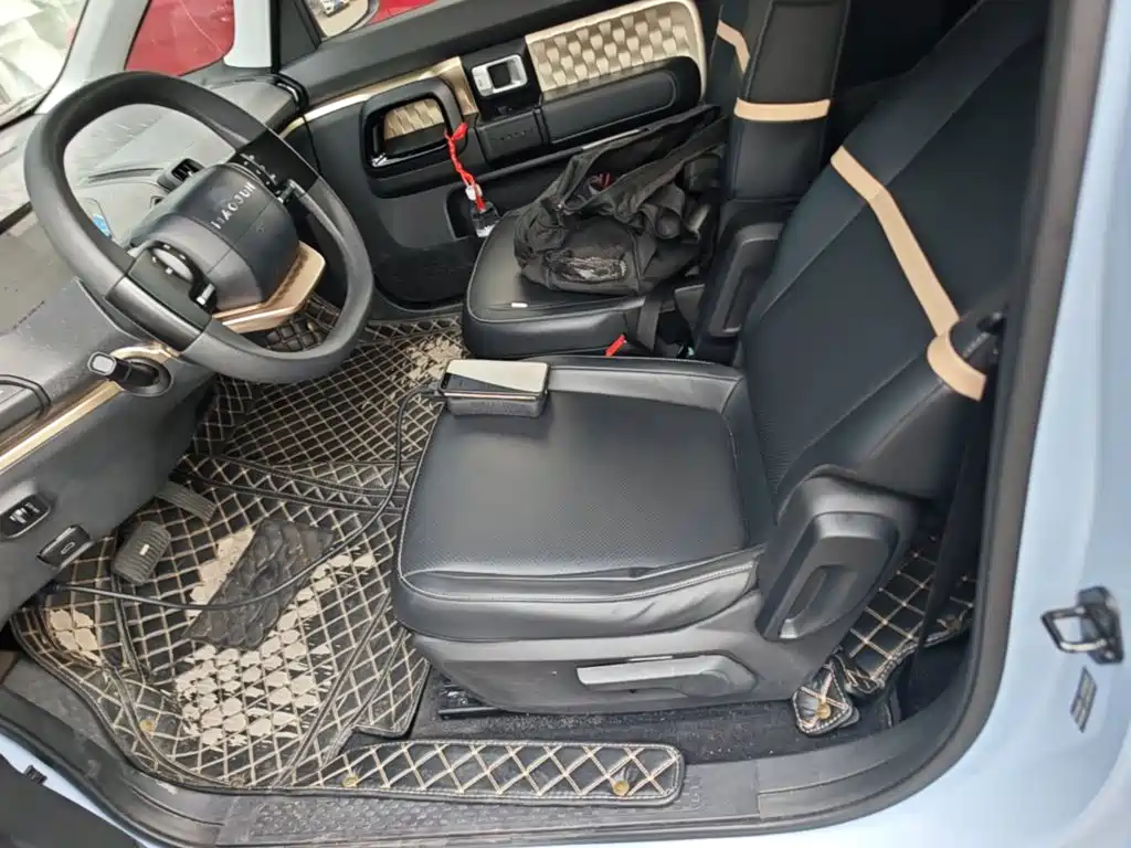 Baojun KiWi EV — миниатюра 15