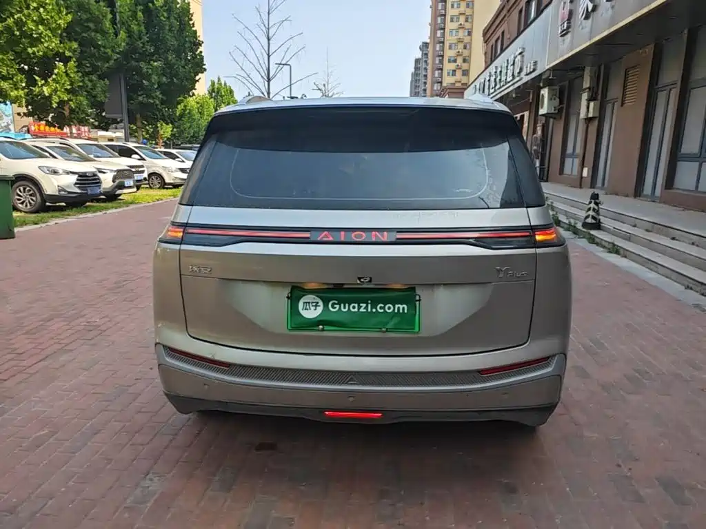 Aion Y 2025 Plus 510 Smart