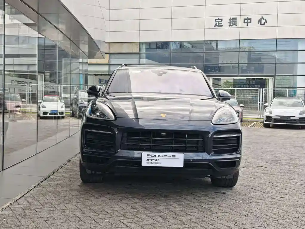 Porsche Cayenne — миниатюра 2