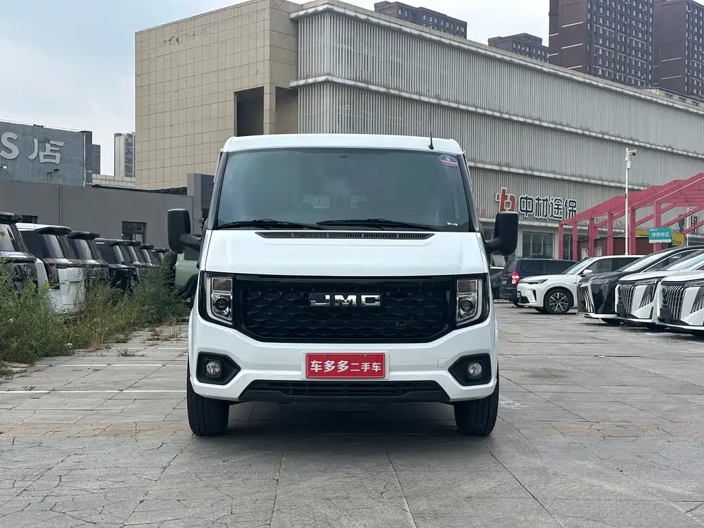 JMC JMC Fushun — миниатюра 2