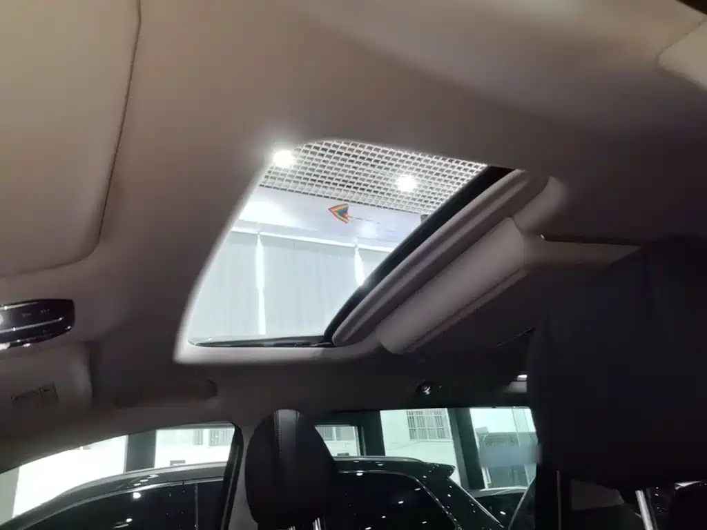 GAC Motor Trumpchi E8 PHEV — миниатюра 18