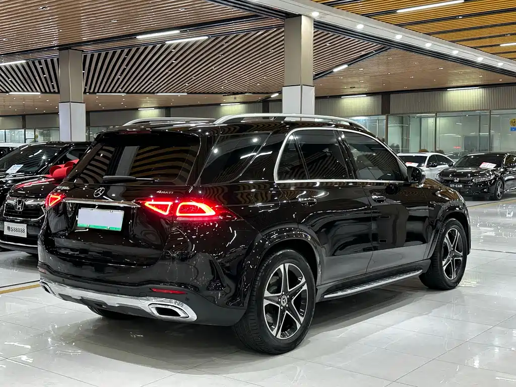 Mercedes-Benz GLE New Energy — миниатюра 7