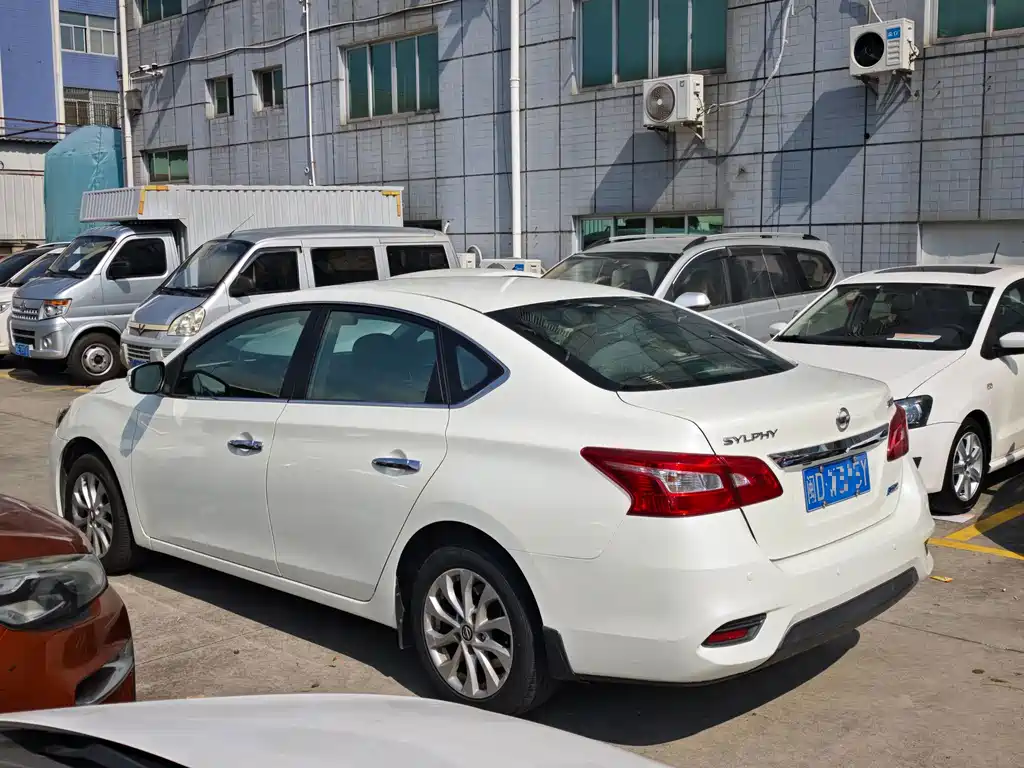 Nissan Sylphy — миниатюра 4