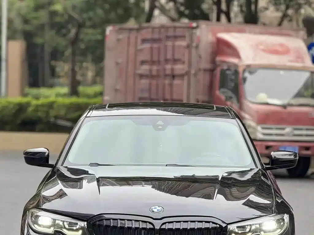 2020 BMW 3er - zdjęcie 1 z 10