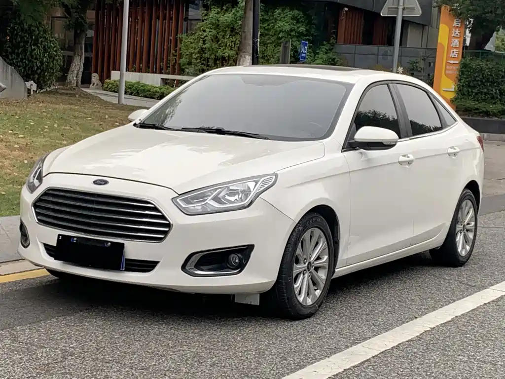 Ford Escort — миниатюра 6