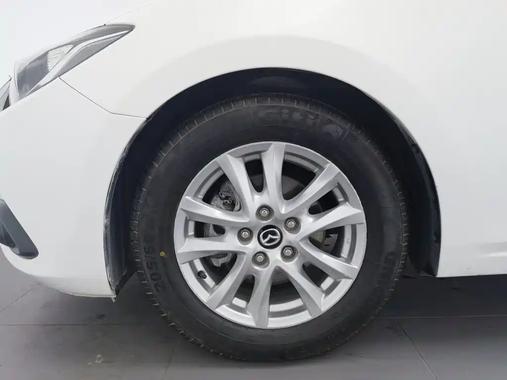 Mazda 3 Axela — миниатюра 17
