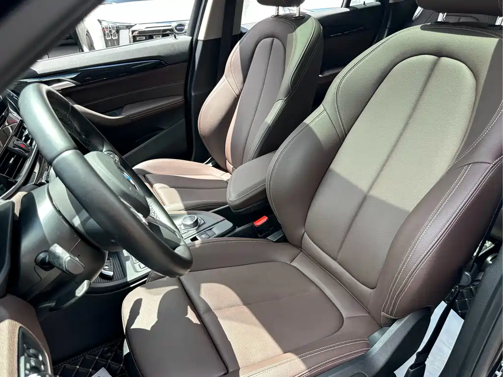 BMW X1 — миниатюра 13