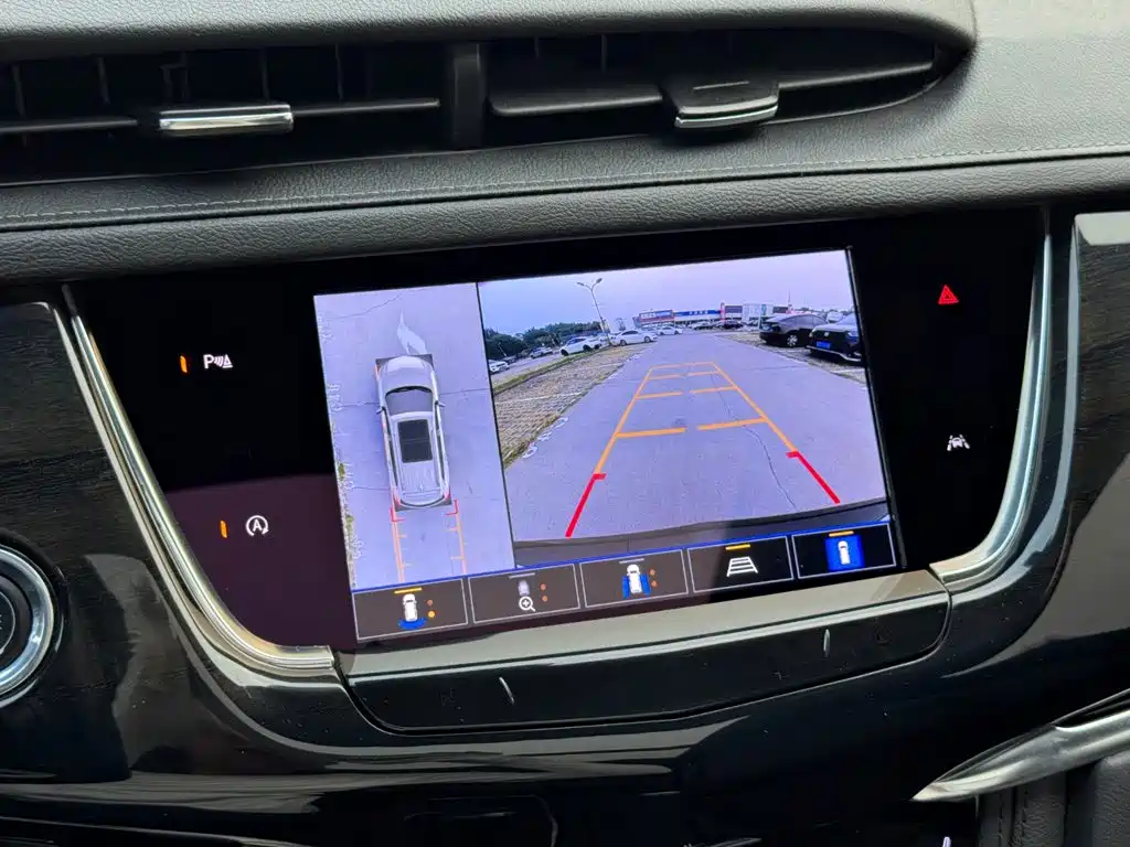 Cadillac XT6 — миниатюра 39
