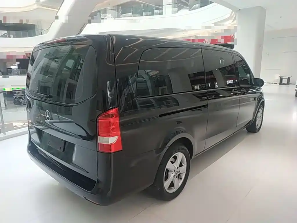Mercedes-Benz Vito — миниатюра 7