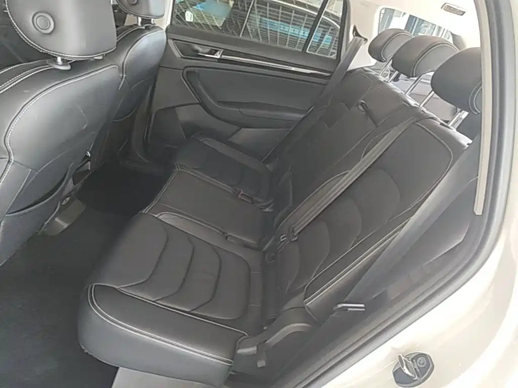 Skoda Kodiaq — миниатюра 17