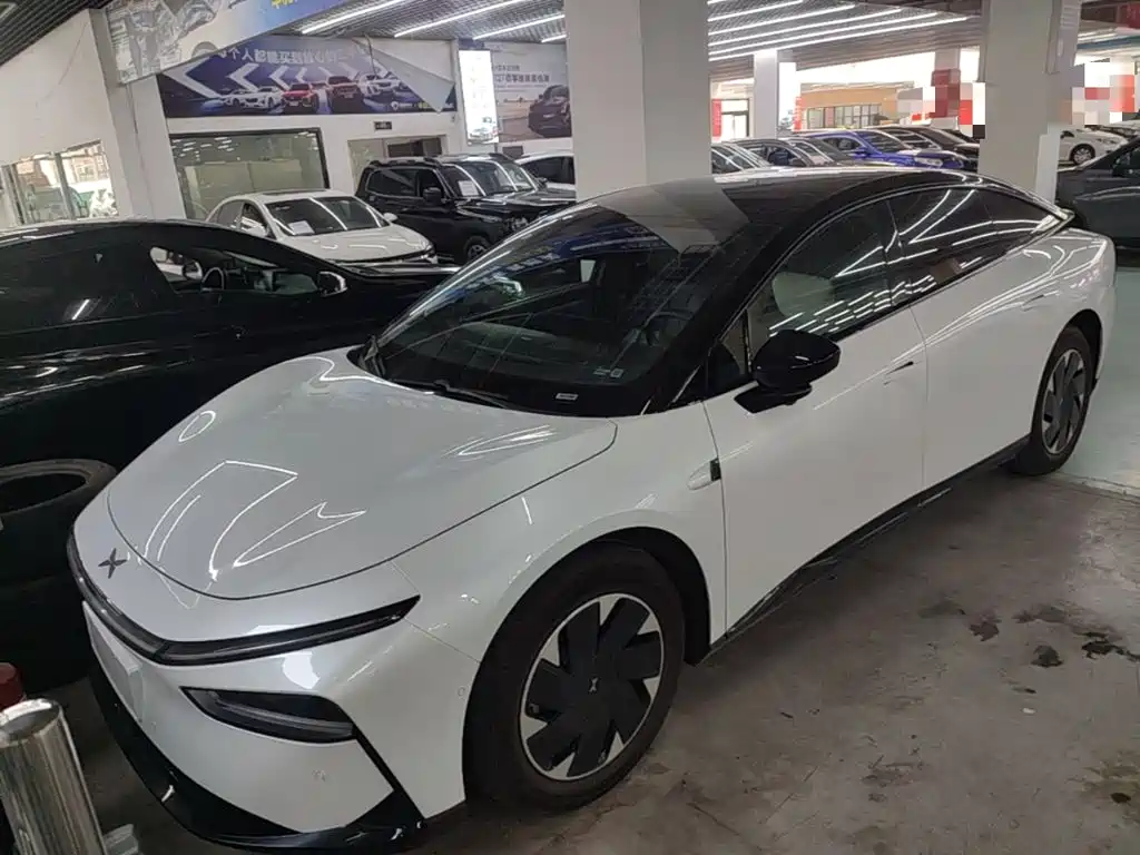 Xpeng P7 + 2024 Max