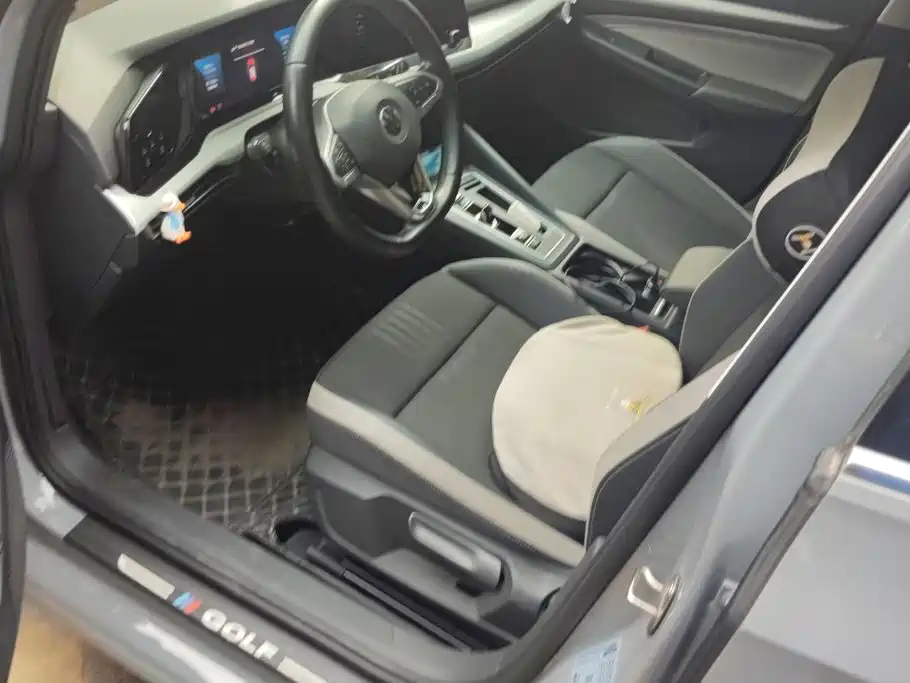 Volkswagen Golf — миниатюра 9