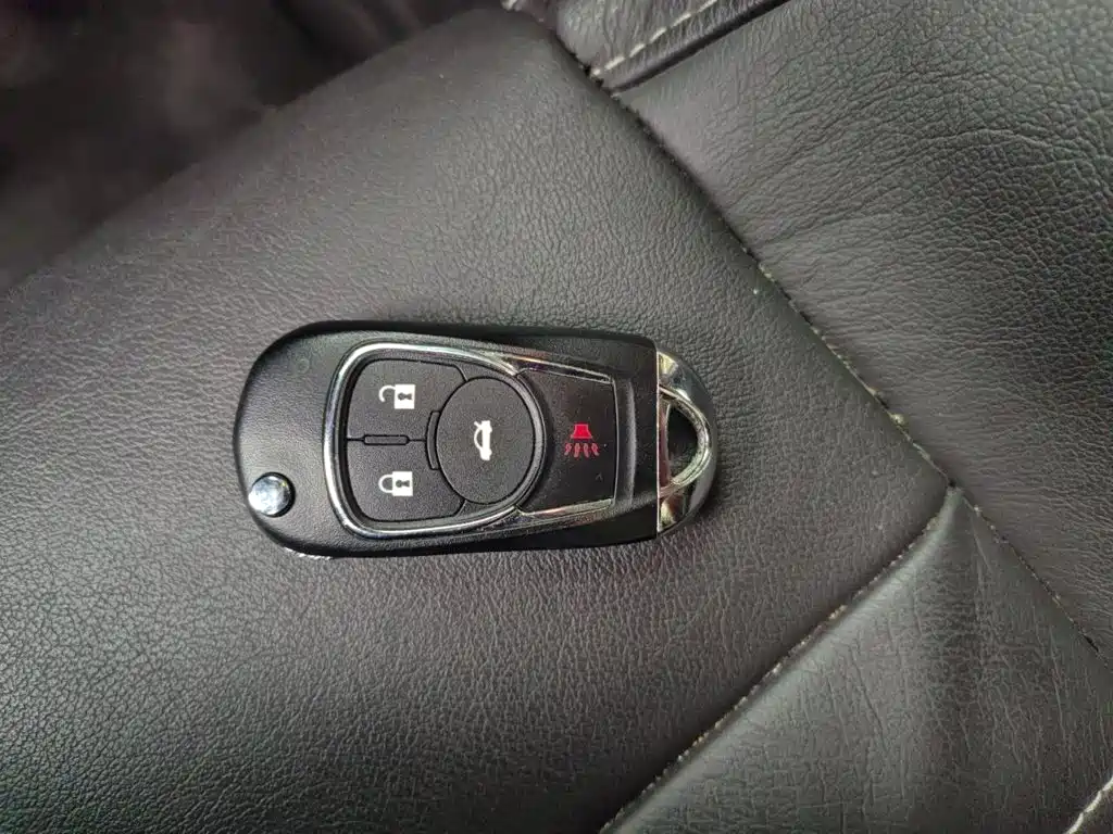 Buick Regal — миниатюра 9