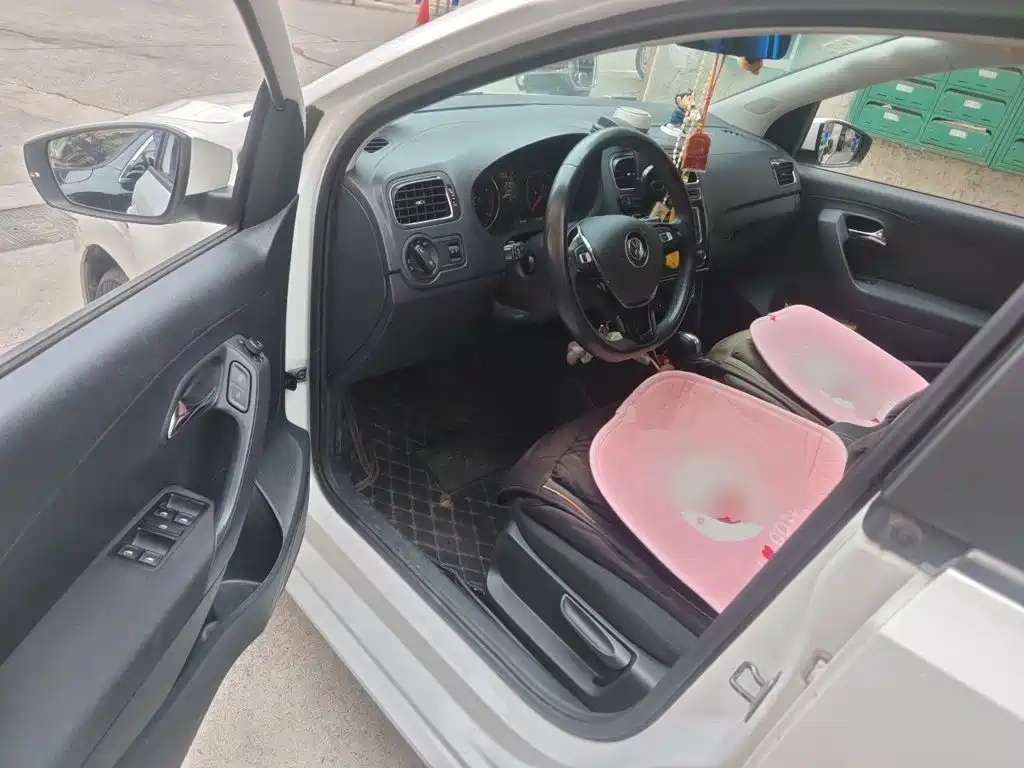 Volkswagen Polo — миниатюра 13