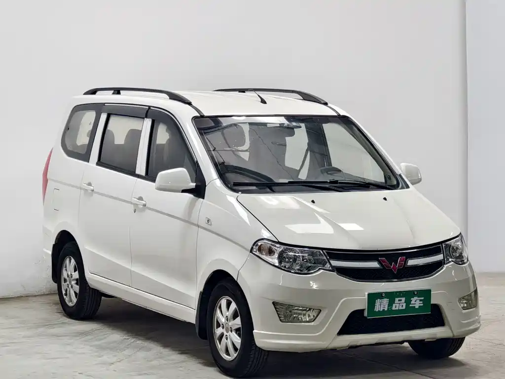 Wuling Hongguang — миниатюра 3