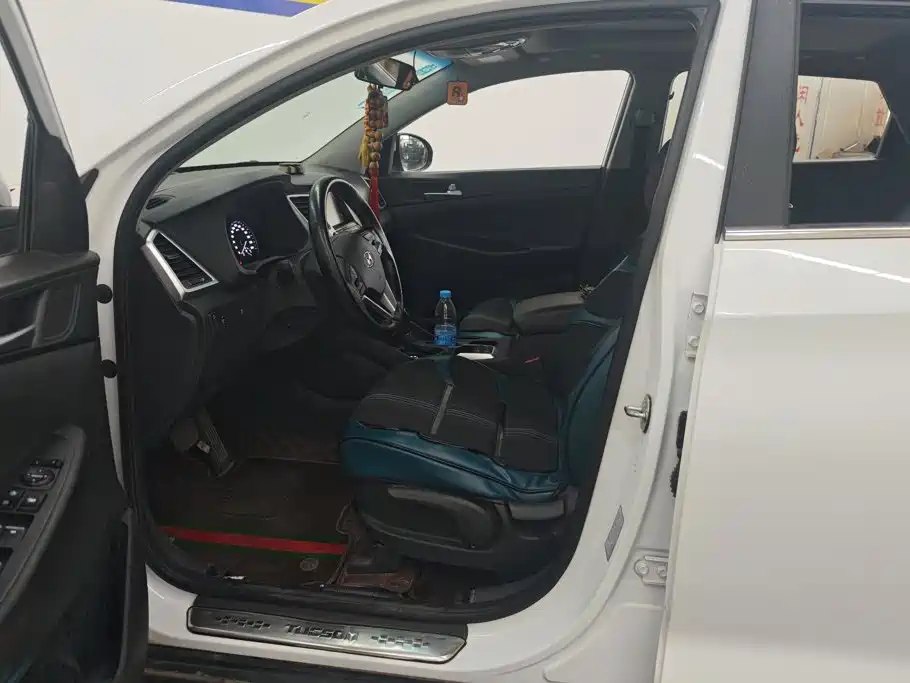 Hyundai Tucson — миниатюра 9